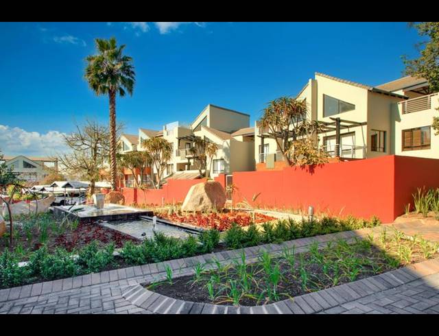 2 BEDROOM APARTMENT FOR SALE IN LONEHILL